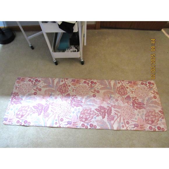 Cushioned Kitchen Floor Mat – Anti-Fatigue Runner Style - Picture 1 of 3